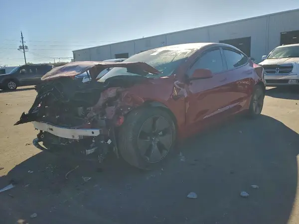 5YJ3E1EAXPF639228 2023 TESLA MODEL 3 - Image 1