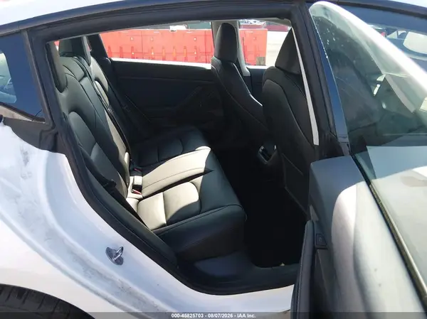 5YJ3E1EAXPF639312 2023 TESLA MODEL 3 - Image 8
