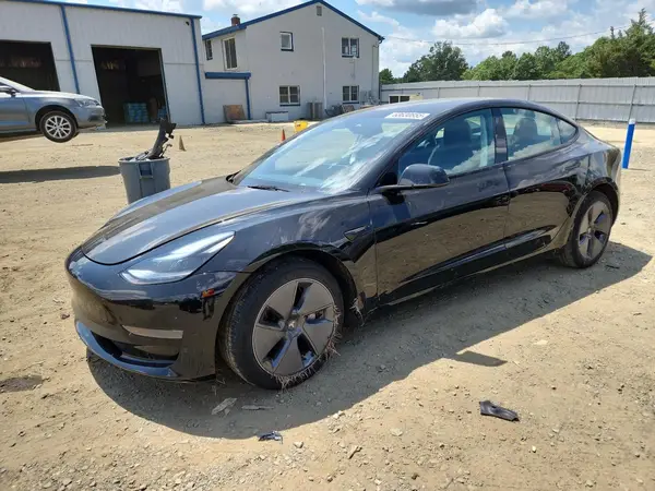 5YJ3E1EAXPF640380 2023 TESLA MODEL 3 - Image 1