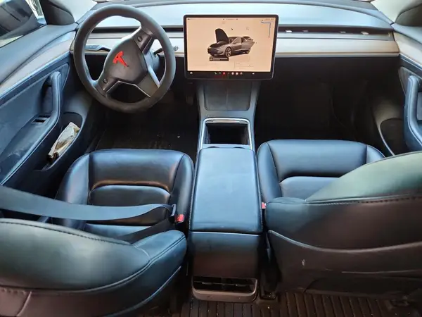 5YJ3E1EAXPF644770 2023 TESLA MODEL 3 - Image 8