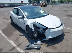 5YJ3E1EAXPF645384 2023 TESLA MODEL 3