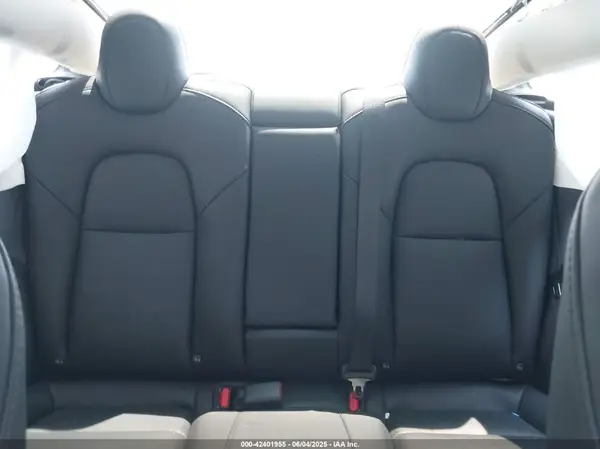 5YJ3E1EAXPF645384 2023 TESLA MODEL 3 - Image 8