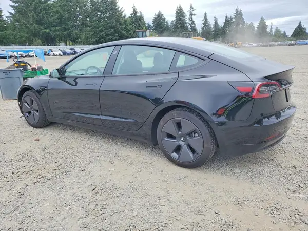 5YJ3E1EAXPF646941 2023 TESLA MODEL 3 - Image 2