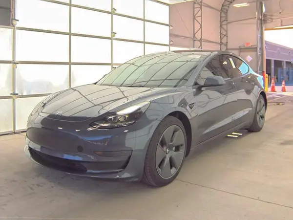 5YJ3E1EAXPF647216 2023 TESLA MODEL 3 - Image 2
