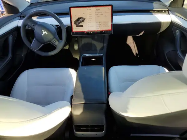 5YJ3E1EAXPF647958 2023 TESLA MODEL 3 - Image 8