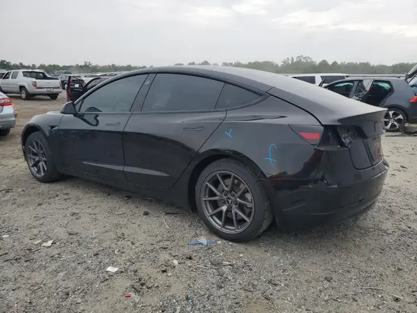 5YJ3E1EAXPF648513 2023 TESLA MODEL 3 - Image 2