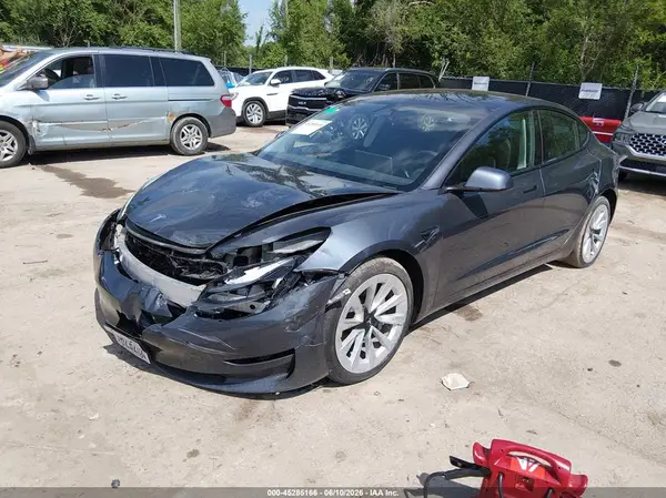 5YJ3E1EAXPF648950 2023 TESLA MODEL 3 - Image 2