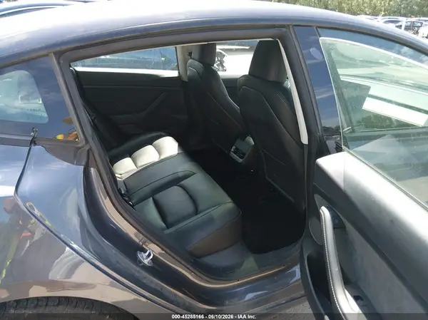 5YJ3E1EAXPF648950 2023 TESLA MODEL 3 - Image 8