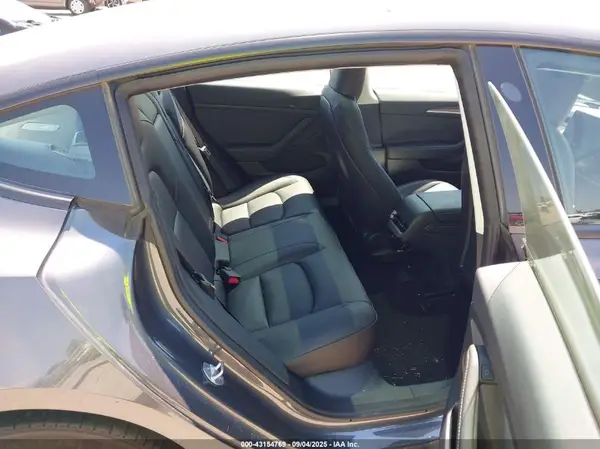 5YJ3E1EAXPF649144 2023 TESLA MODEL 3 - Image 8