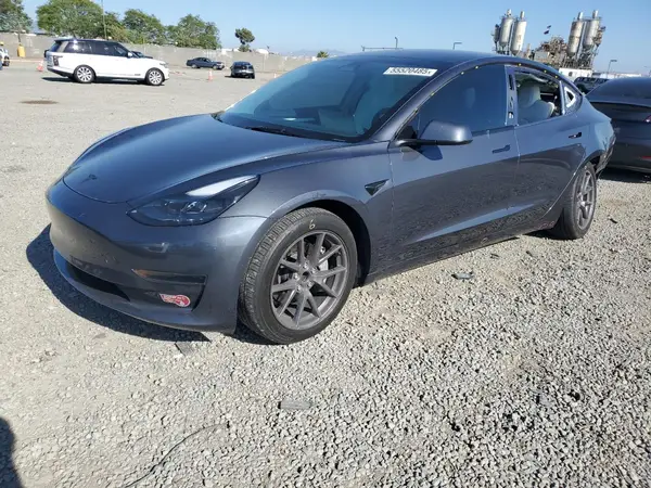 5YJ3E1EAXPF649502 2023 TESLA MODEL 3 - Image 1