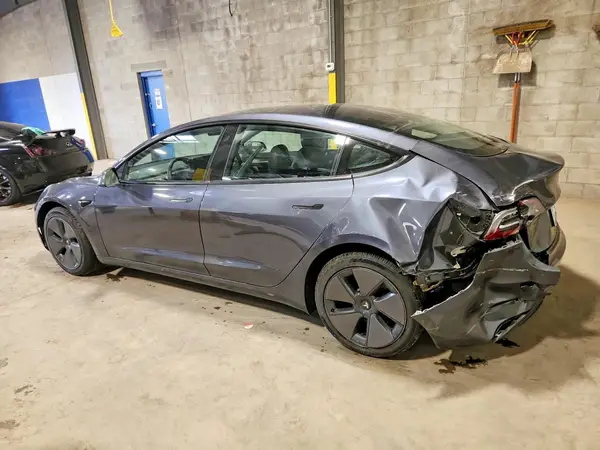5YJ3E1EAXPF650908 2023 TESLA MODEL 3 - Image 2