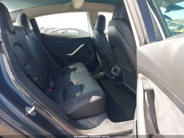5YJ3E1EAXPF652089 2023 TESLA MODEL 3 - Image 8