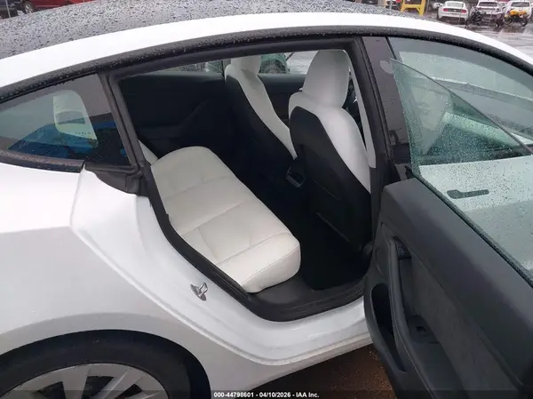 5YJ3E1EAXPF654182 2023 TESLA MODEL 3 - Image 8