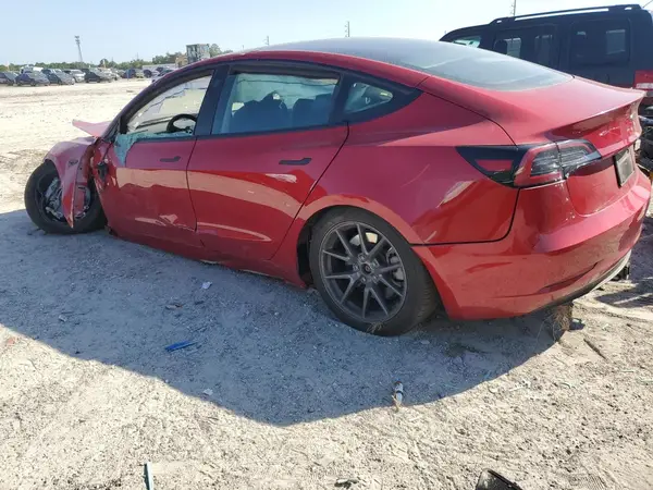5YJ3E1EAXPF654554 2023 TESLA MODEL 3 - Image 2