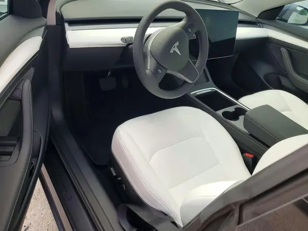 5YJ3E1EAXPF656739 2023 TESLA MODEL 3 - Image 8