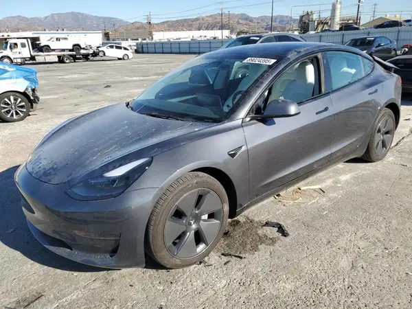 5YJ3E1EAXPF661651 2023 TESLA MODEL 3 - Image 1