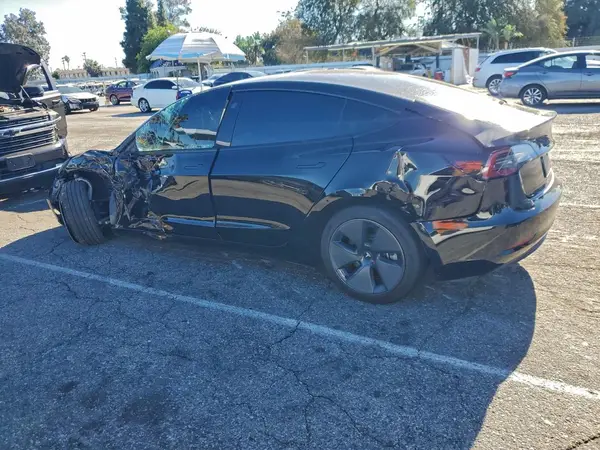 5YJ3E1EAXPF662900 2023 TESLA MODEL 3 - Image 2