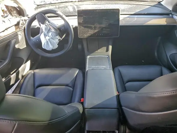 5YJ3E1EAXPF662900 2023 TESLA MODEL 3 - Image 8