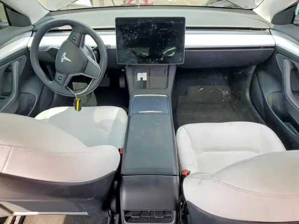 5YJ3E1EAXPF663884 2023 TESLA MODEL 3 - Image 8