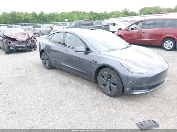 5YJ3E1EAXPF665294 2023 TESLA MODEL 3 - Image 1