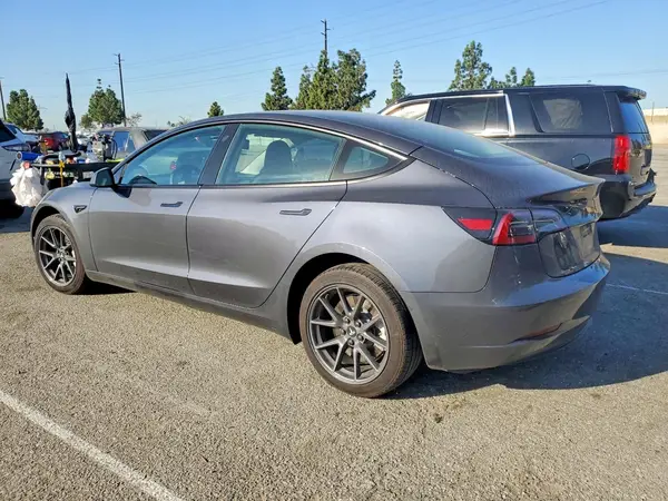 5YJ3E1EAXPF669152 2023 TESLA MODEL 3 - Image 2