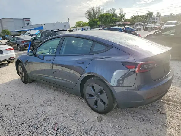 5YJ3E1EAXPF672312 2023 TESLA MODEL 3 - Image 2