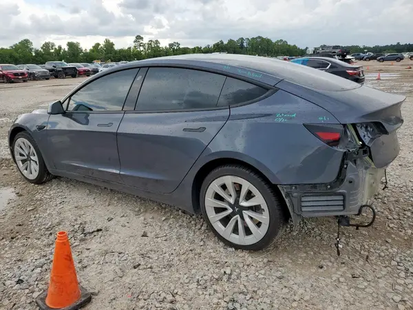 5YJ3E1EAXPF674433 2023 TESLA MODEL 3 - Image 2