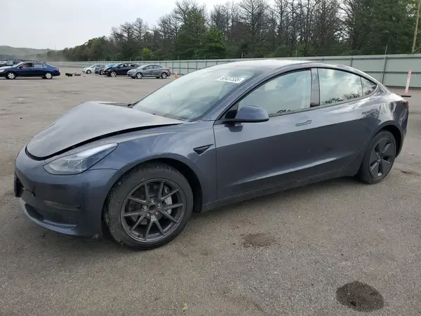 5YJ3E1EAXPF677557 2023 TESLA MODEL 3 - Image 1