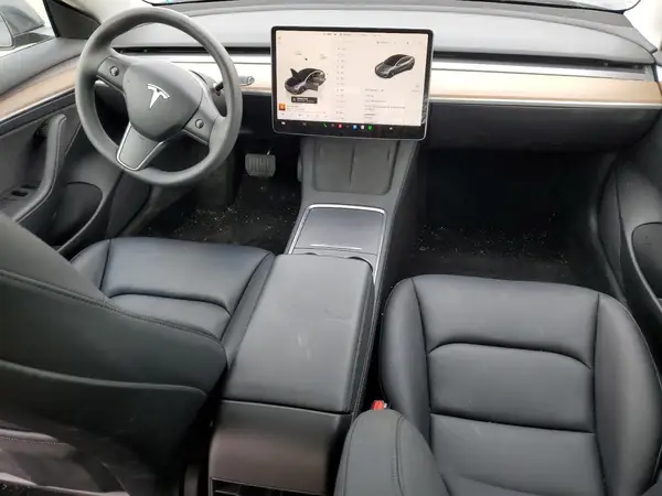 5YJ3E1EAXPF677557 2023 TESLA MODEL 3 - Image 8
