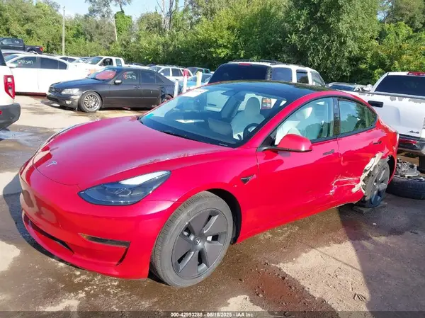 5YJ3E1EAXPF681205 2023 TESLA MODEL 3 - Image 2