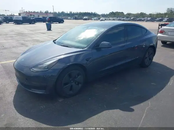 5YJ3E1EAXPF681284 2023 TESLA MODEL 3 - Image 2