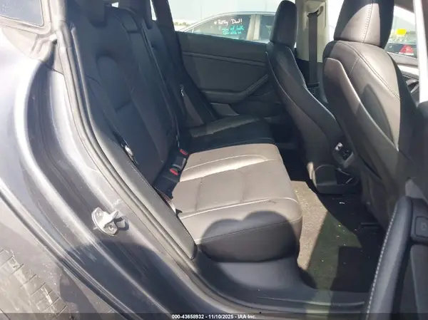5YJ3E1EAXPF681284 2023 TESLA MODEL 3 - Image 8