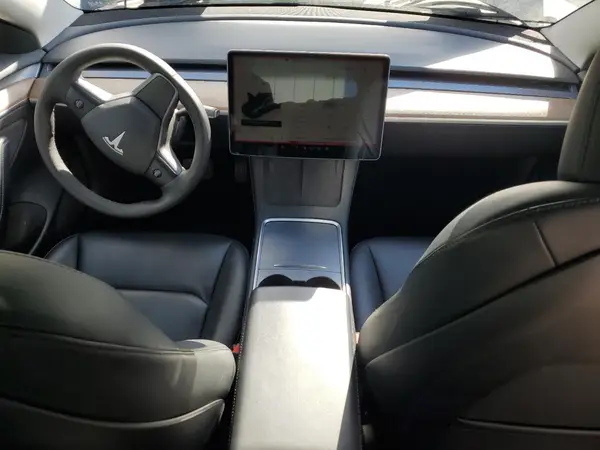 5YJ3E1EAXPF681690 2023 TESLA MODEL 3 - Image 8