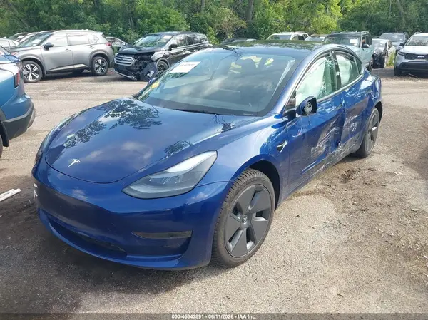 5YJ3E1EAXPF682192 2023 TESLA MODEL 3 - Image 2