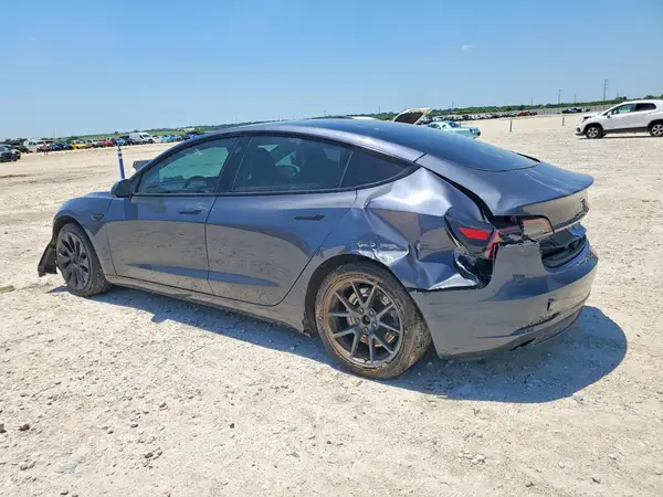 5YJ3E1EAXPF685254 2023 TESLA MODEL 3 - Image 2