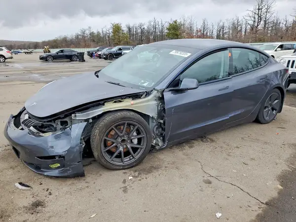 5YJ3E1EAXPF685755 2023 TESLA MODEL 3 - Image 1