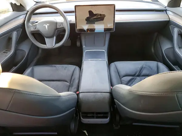 5YJ3E1EAXPF687277 2023 TESLA MODEL 3 - Image 8