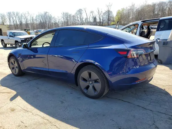 5YJ3E1EAXPF687764 2023 TESLA MODEL 3 - Image 2