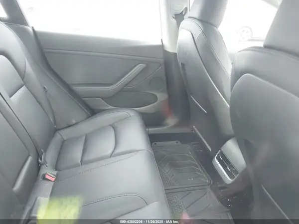 5YJ3E1EAXPF692060 2023 TESLA MODEL 3 - Image 8
