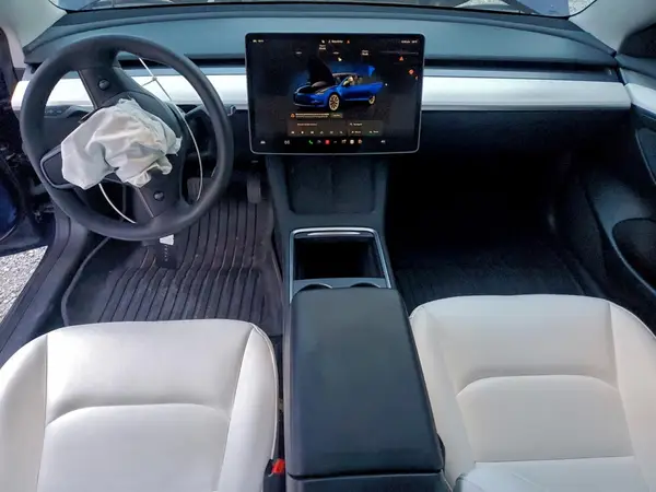 5YJ3E1EAXPF704109 2023 TESLA MODEL 3 - Image 8