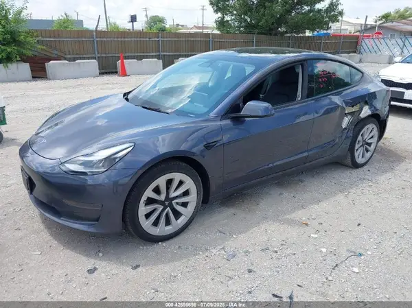 5YJ3E1EAXPF705437 2023 TESLA MODEL 3 - Image 2