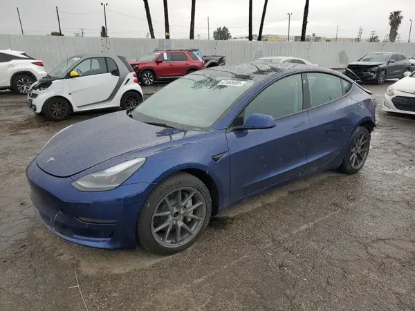 5YJ3E1EAXPF706703 2023 TESLA MODEL 3 - Image 1
