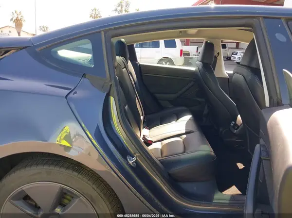 5YJ3E1EAXPF707057 2023 TESLA MODEL 3 - Image 8