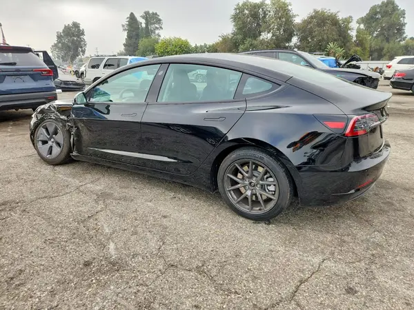 5YJ3E1EAXPF707642 2023 TESLA MODEL 3 - Image 2
