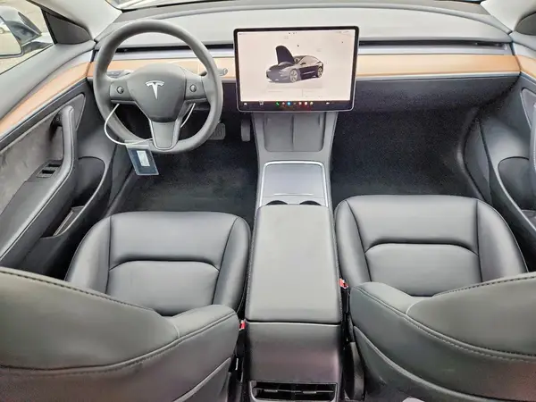 5YJ3E1EAXPF707642 2023 TESLA MODEL 3 - Image 8