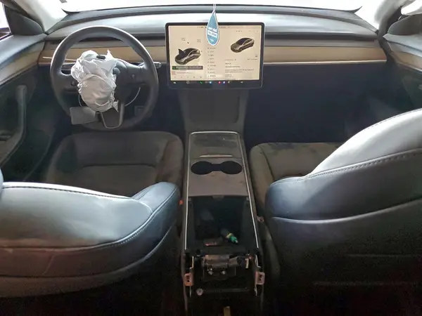 5YJ3E1EAXPF708807 2023 TESLA MODEL 3 - Image 8