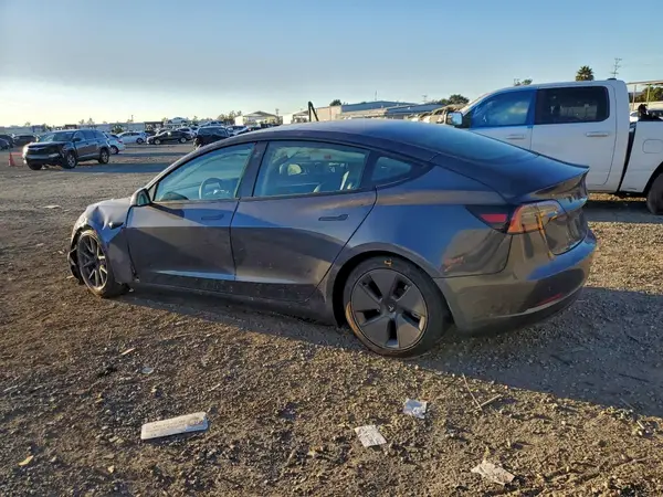 5YJ3E1EAXPF710508 2023 TESLA MODEL 3 - Image 2