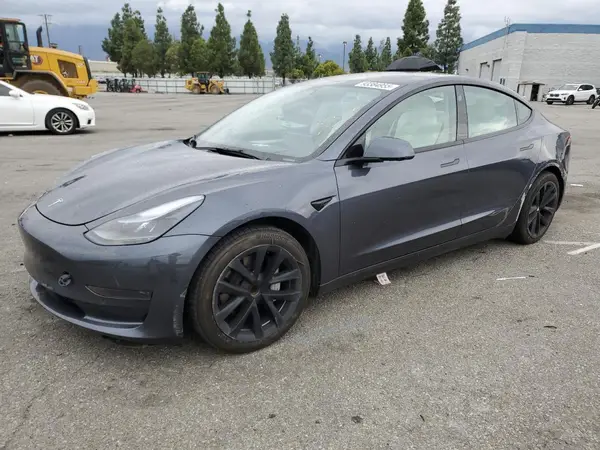 5YJ3E1EAXPF711884 2023 TESLA MODEL 3 - Image 1