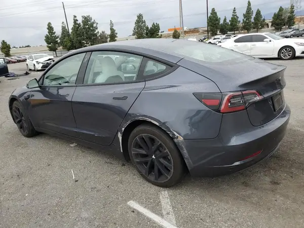 5YJ3E1EAXPF711884 2023 TESLA MODEL 3 - Image 2