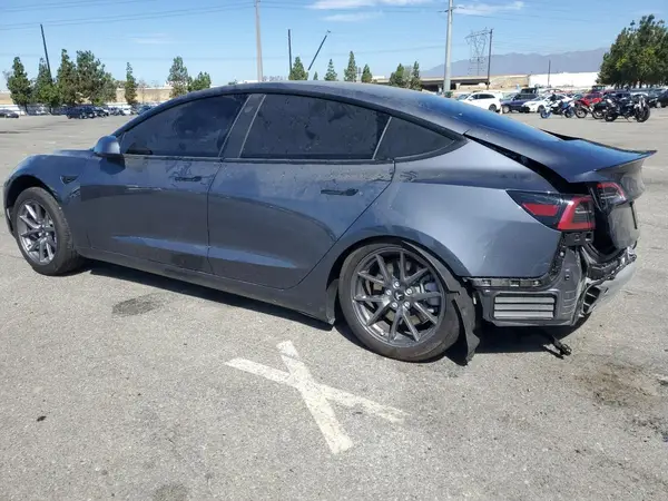 5YJ3E1EAXPF713571 2023 TESLA MODEL 3 - Image 2